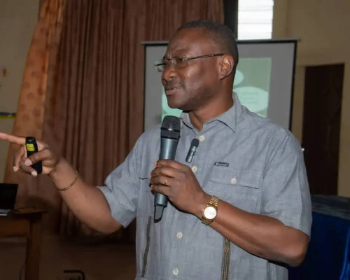 Le recteur Bertrand Sogbossi Bocco arme des responsables étudiants